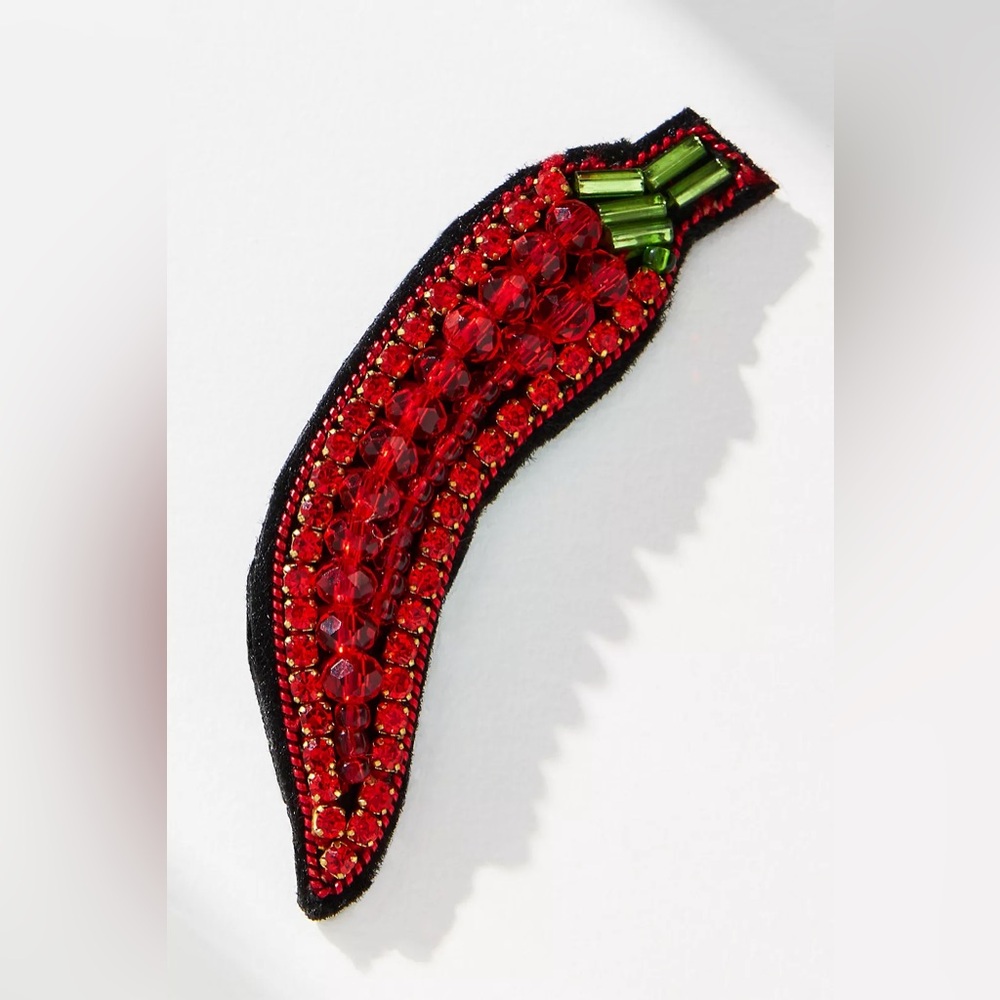 Price Firm - ANTHRO Small Beaded Icon Brooch - Chili Pepper